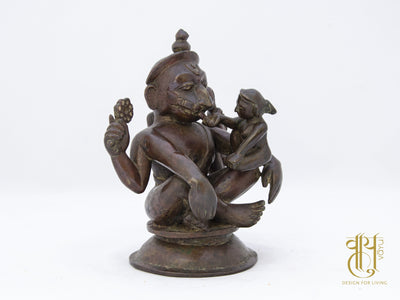 Lord Narasimha: Fourth Avatar Of Vishnu With Lakshmi Object Vayu 